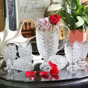 Графин и 6 стаканов, Душанбе