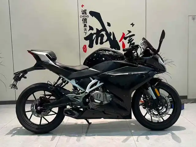 Мотоцикл CFmoto SR на заказ, Душанбе