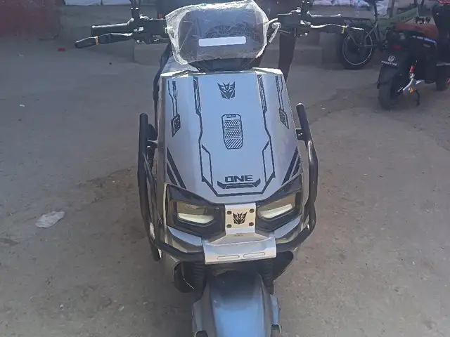 Скутер, Ваҳдат