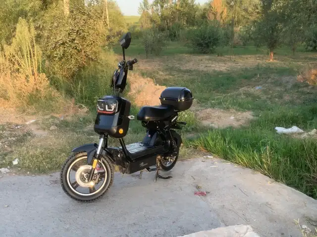 Скутер, Гиссар