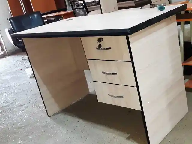 Стол, Душанбе