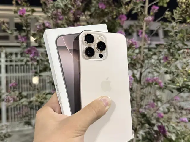 Apple iPhone 16 Pro Max, 256 gb, Desert Titanium, Душанбе