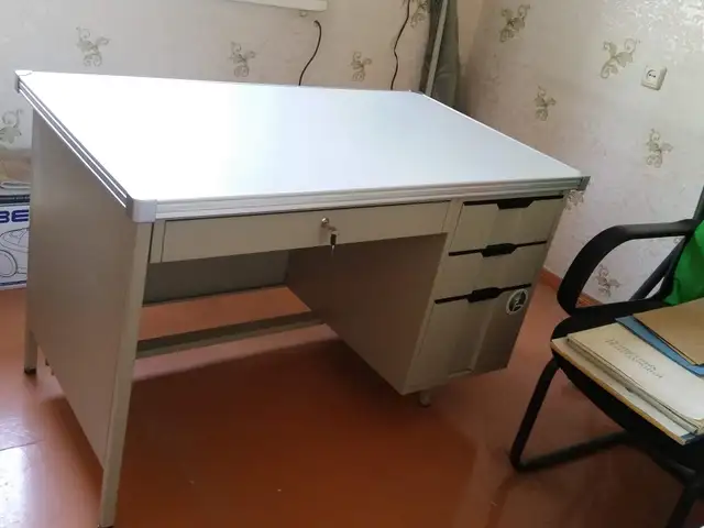 Стол письменный, Душанбе