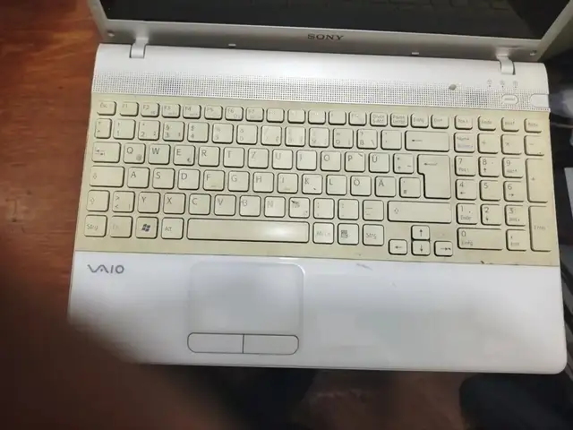 Ноутбук Sony, Худжанд