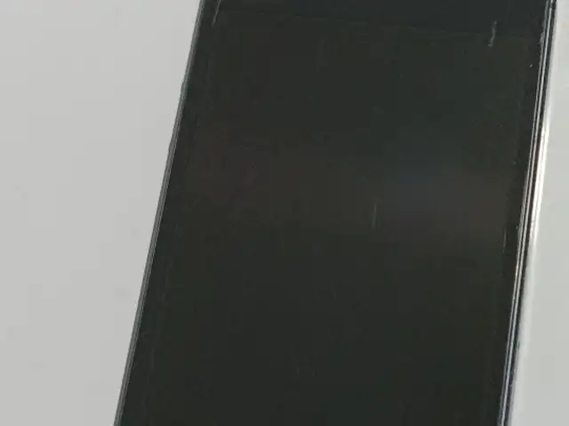 Apple iPhone 5s, 16 gb, Истаравшан