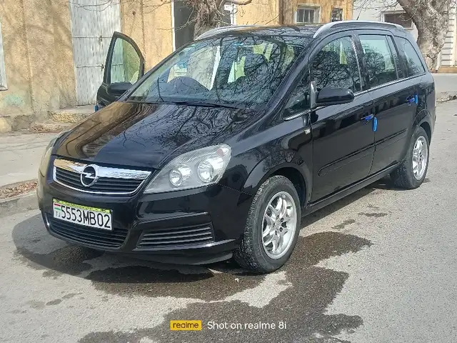 Opel Zafira