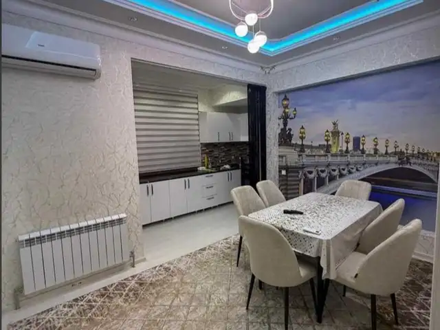 2-комн. квартира, 5 этаж, 93м², сомони, Душанбе