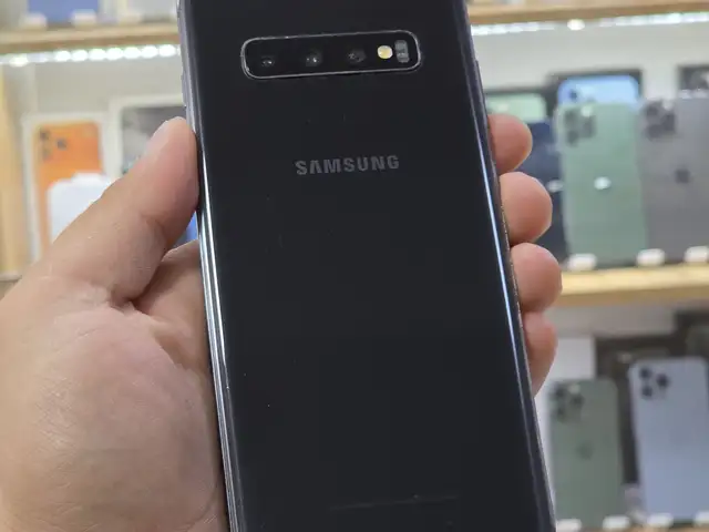 Samsung Galaxy S10+ Black, Душанбе