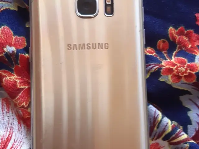 Samsung Galaxy S7 Edge, Исфара