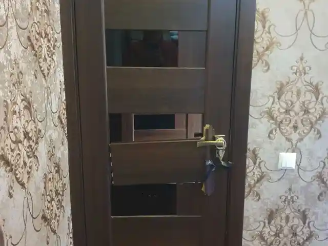 Дверь, Душанбе