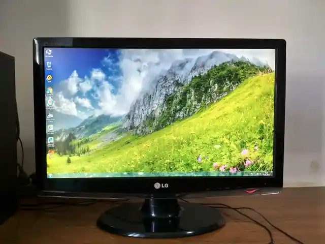 Монитор LG 24, Душанбе