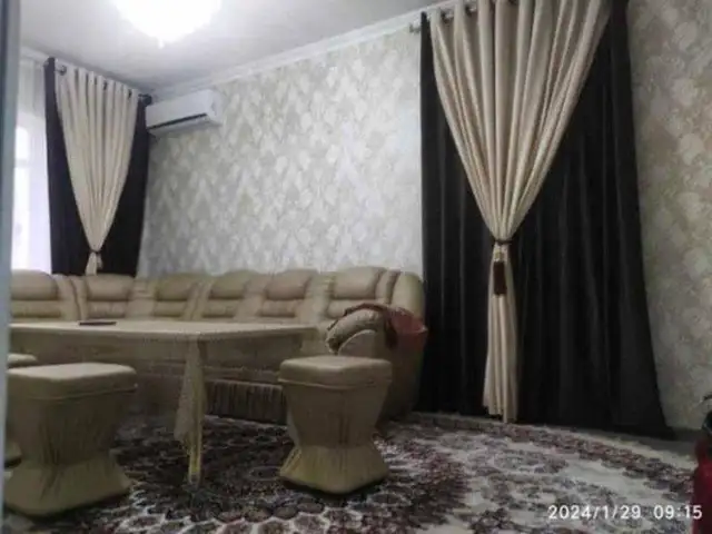 2-комн. квартира, 5 этаж, 38м², 13 мкр, Хуҷанд