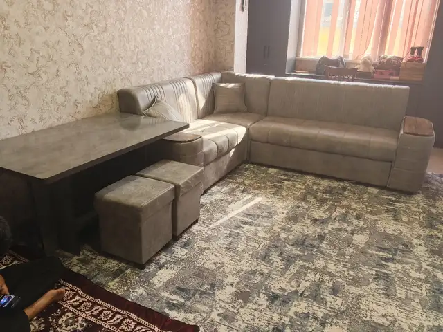 Диван угловой, Хуҷанд
