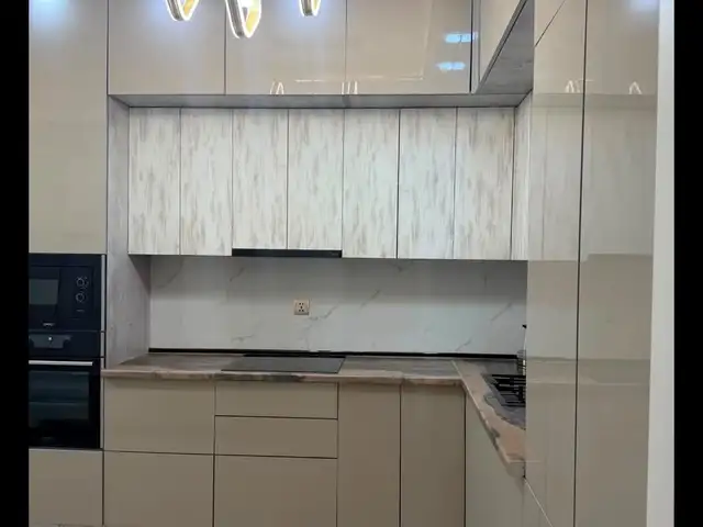 3-комн. квартира, 14 этаж, 85м², Шоҳмансур Айнӣ 54, Душанбе