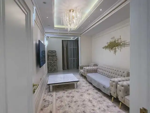 3-комн. квартира, 11 этаж, 100м², 102 мкр Ёвар, Душанбе