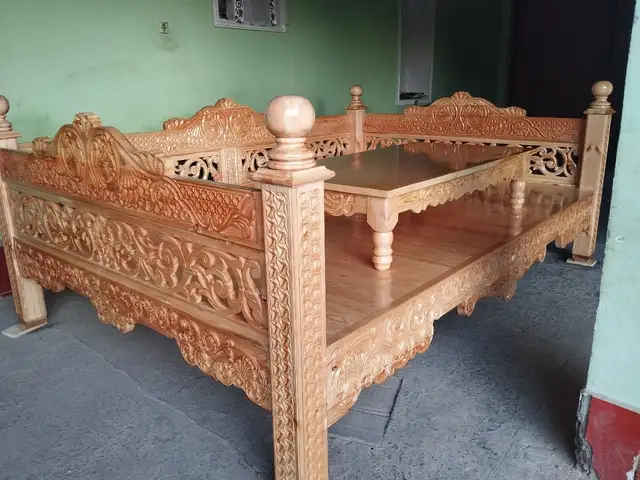 Кати кандакорӣ, Душанбе