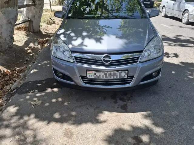 Opel Astra H