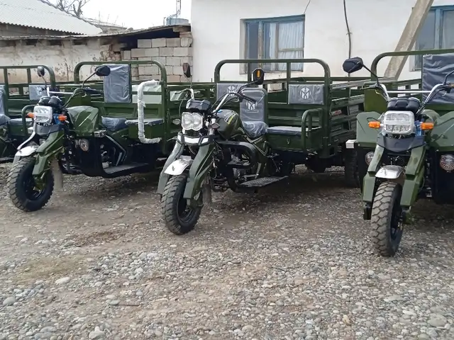 Грузовой мотороллер, Восеъ