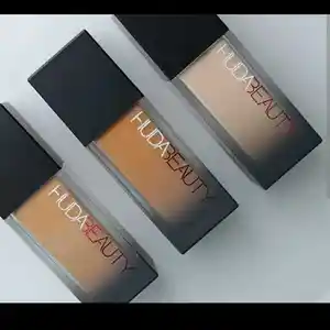 Тональный крем Hudabeauty, Душанбе