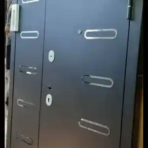 Железная дверь, Душанбе