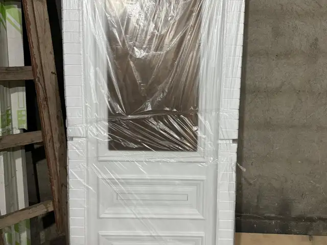 Дверь, Душанбе