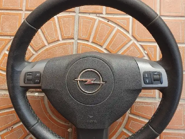 Руль от Opel, Хуҷанд
