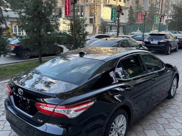 Toyota Camry, 2018, Душанбе - 3