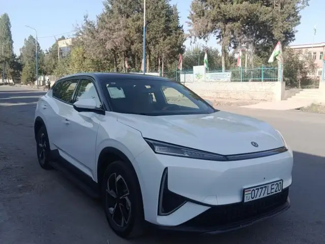Dongfeng L7