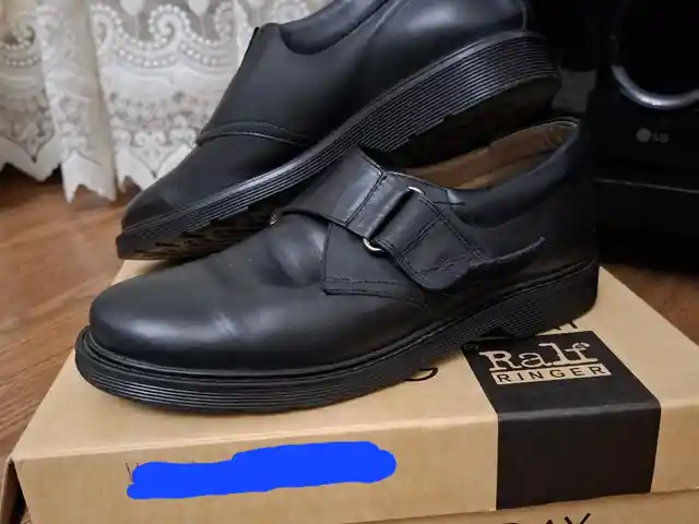 Классические туфли, Душанбе