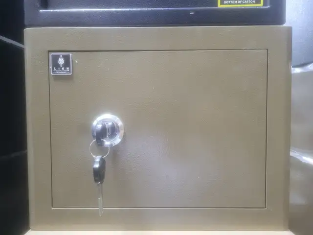 Сейф, Душанбе