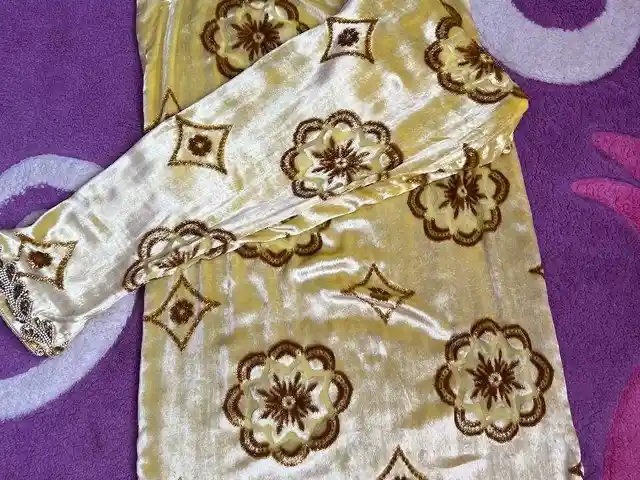 Куртаи милли, Душанбе