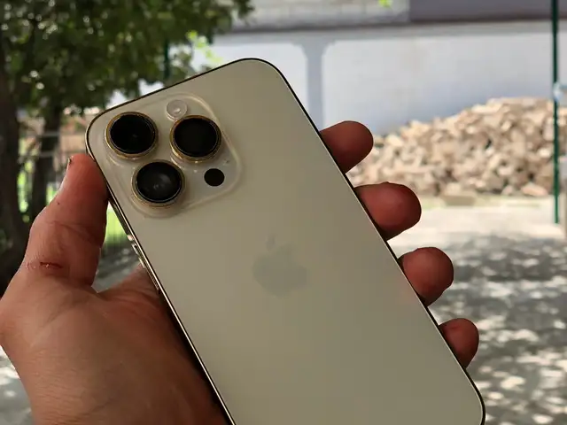 Apple iPhone 14 Pro, 128 gb, Gold, Душанбе