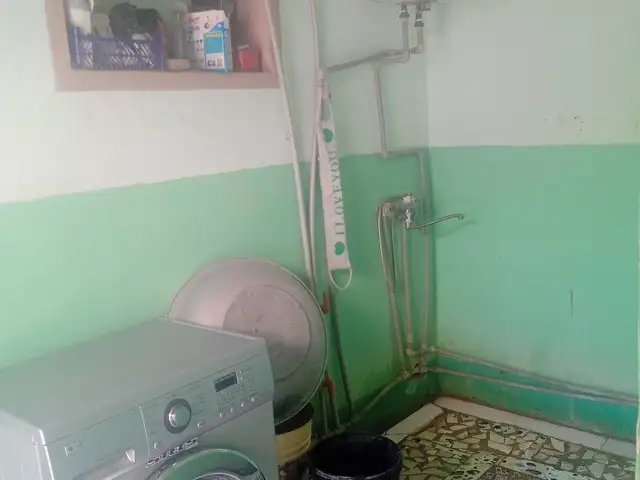 Комната в 1-комн. квартире, 1 этаж, 1м², кучаи Бибихурам, Кушониён (Бохтар)