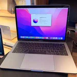 Ноутбук Apple MacBook Pro i7/8/512/, Душанбе