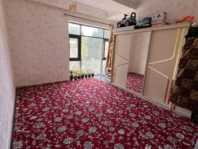 2-комн. квартира, 2 этаж, 50 м², Сомони, Душанбе