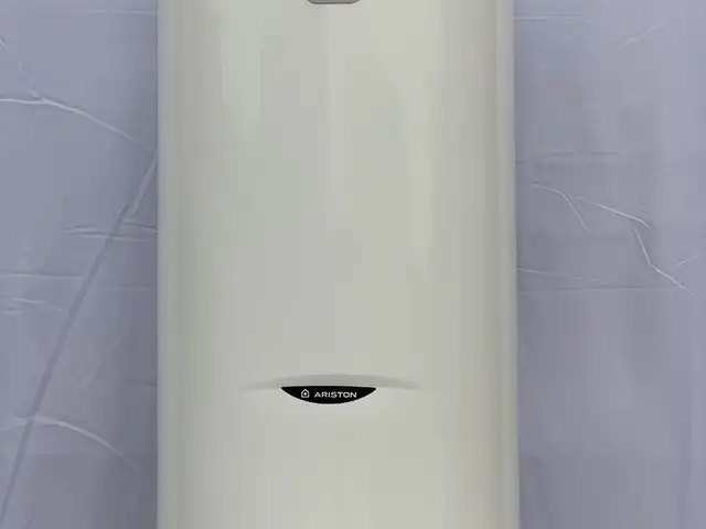 Водонагреватель Ariston 80л. Премиум., Душанбе