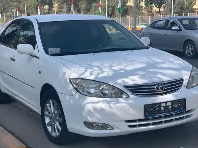 Лобовое стекло от Toyota Camry 1, Душанбе