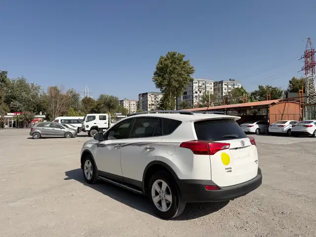 Toyota RAV 4, 2014, Душанбе - 7