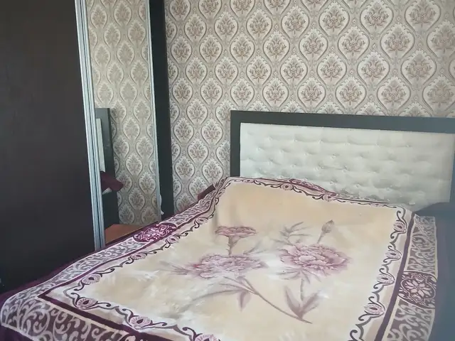 Двухспальный кровать, Хуҷанд