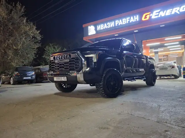Toyota Tundra