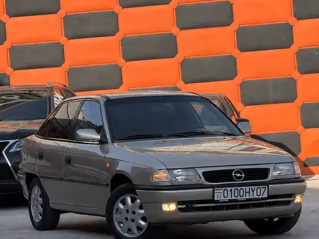 Opel Astra F