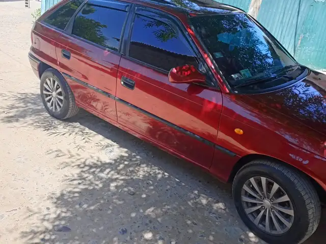 Opel Astra F