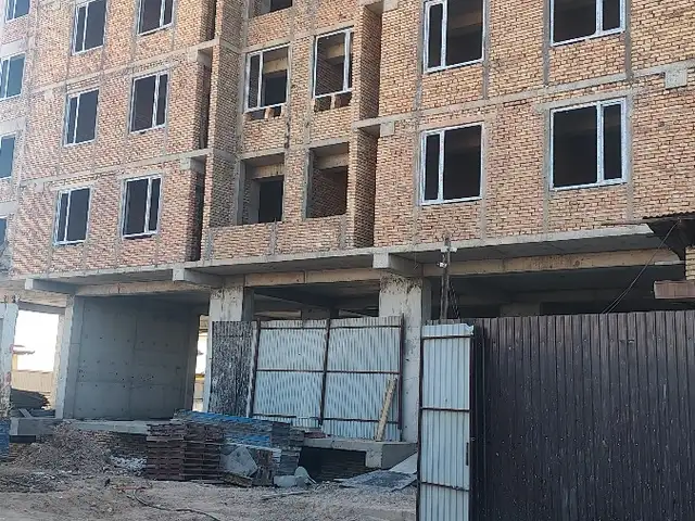 Помещение под магазин / салон, 250м², 5 мкр, Турсунзода