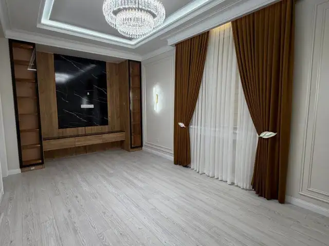 2-комн. квартира, 10 этаж, 72 м², Шохмансур, Душанбе