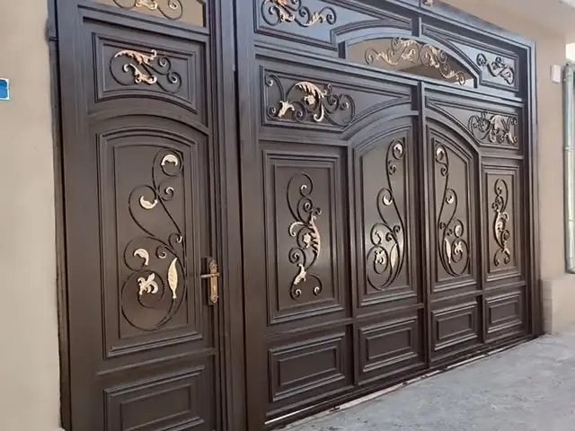 Дарвоза, Душанбе