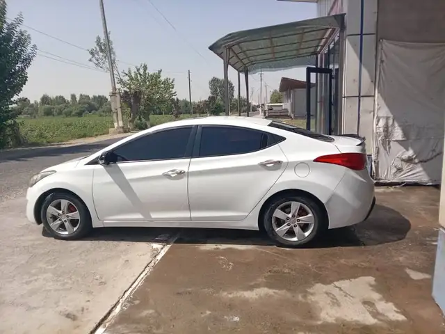 Hyundai Avante