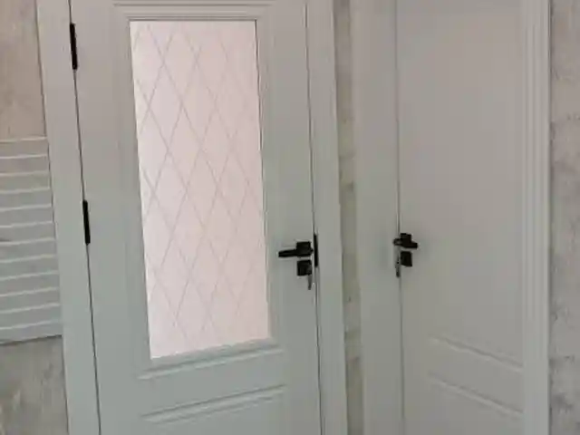 Дверь, Душанбе