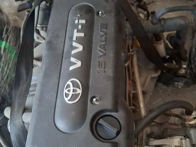 Мотор от Toyota 1.8. дуал., Гиссар
